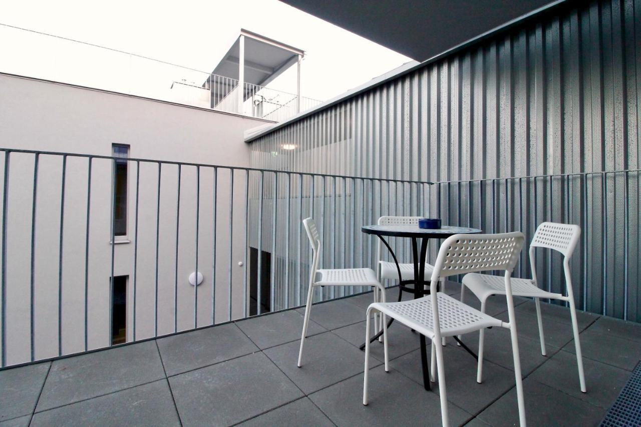 Balcony/Pool/Free Parking Garage Studio Vienne Extérieur photo