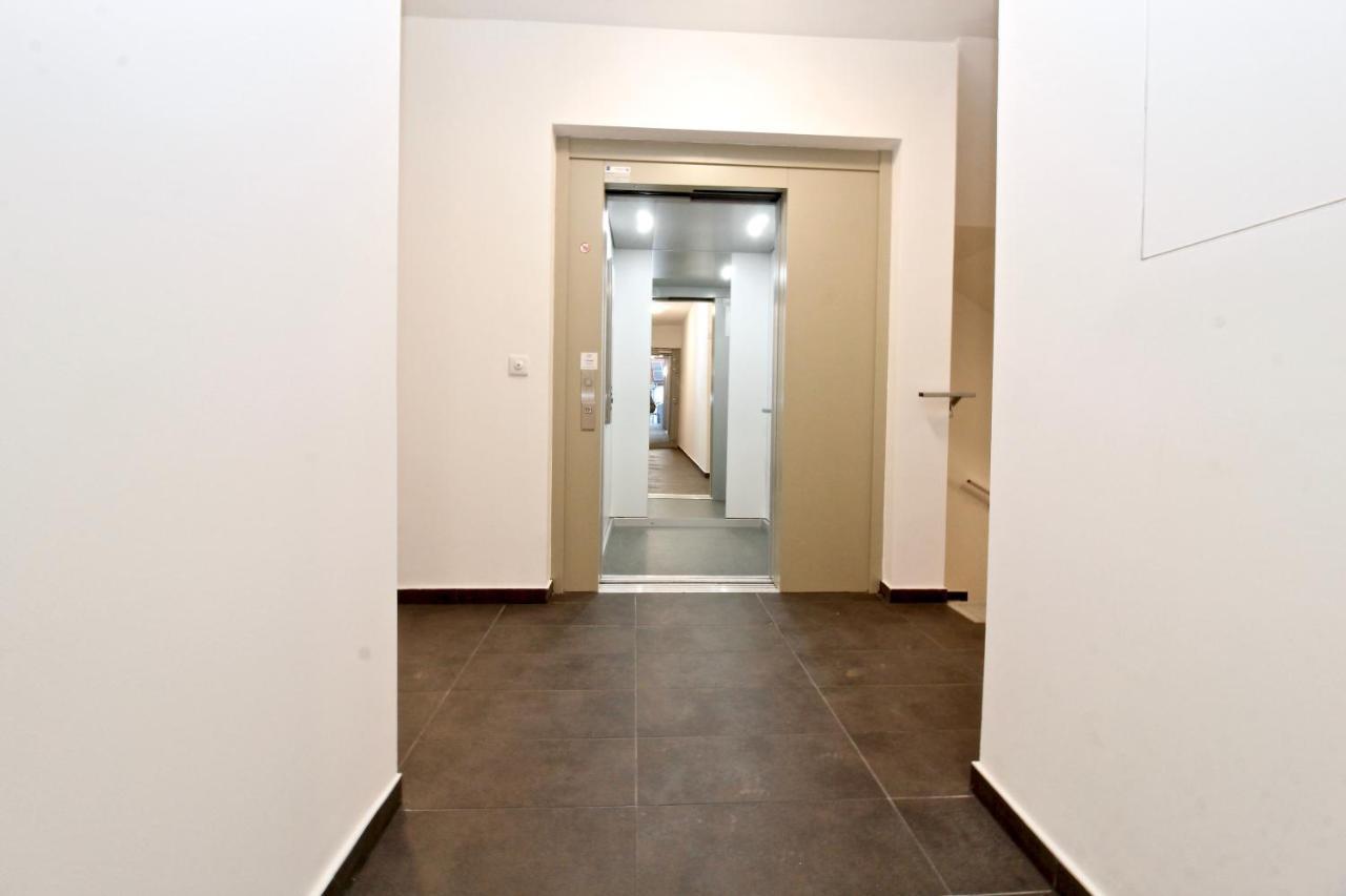 Balcony/Pool/Free Parking Garage Studio Vienne Extérieur photo